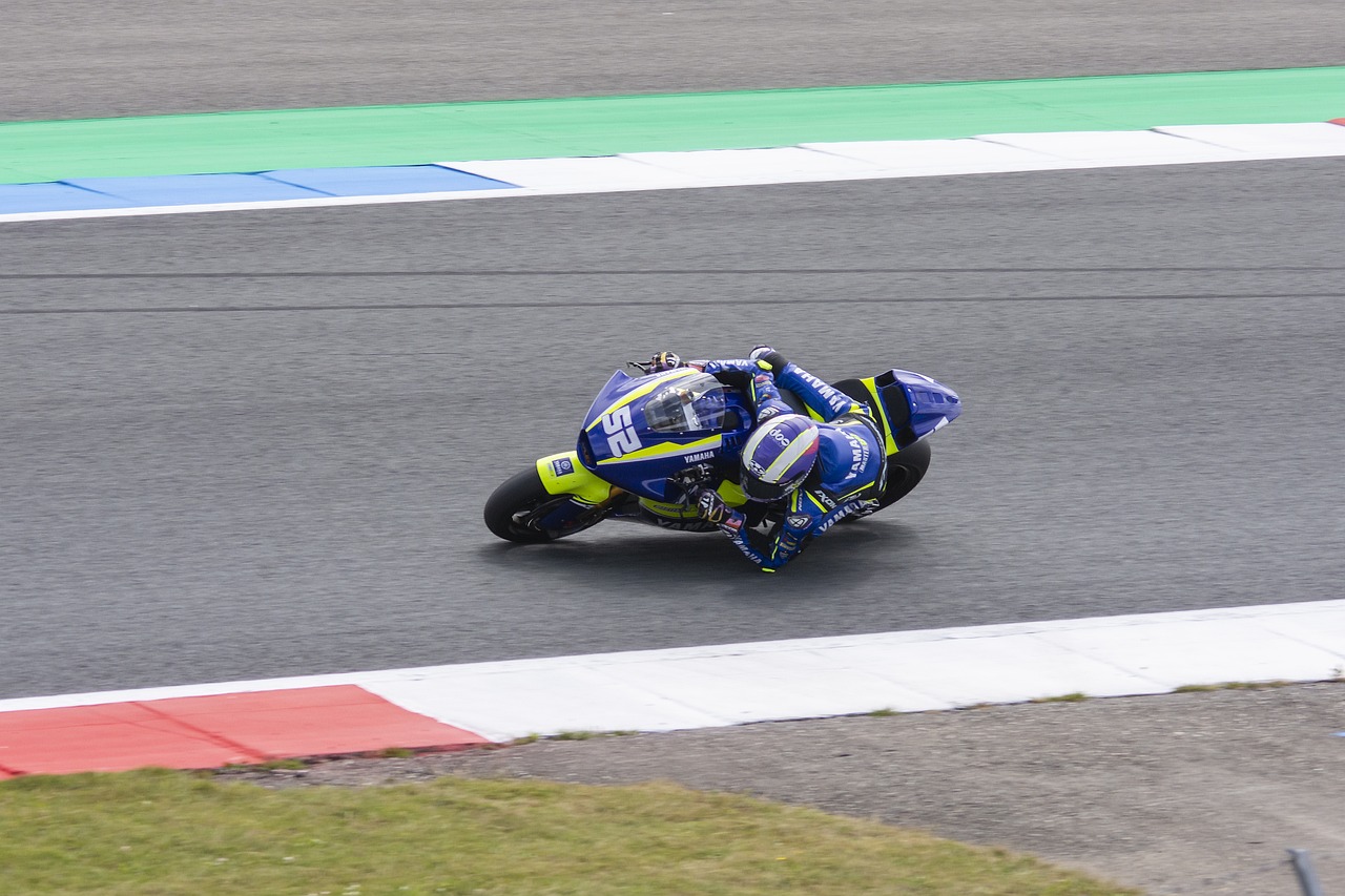 尤其是在压 尤其是在压